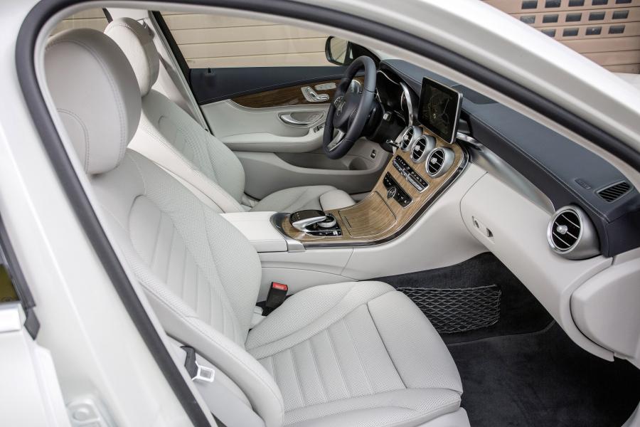  Mercedes-Benz C250 BlueTec Exclusive Line Estate 2014 года  (фото 12 из 13)